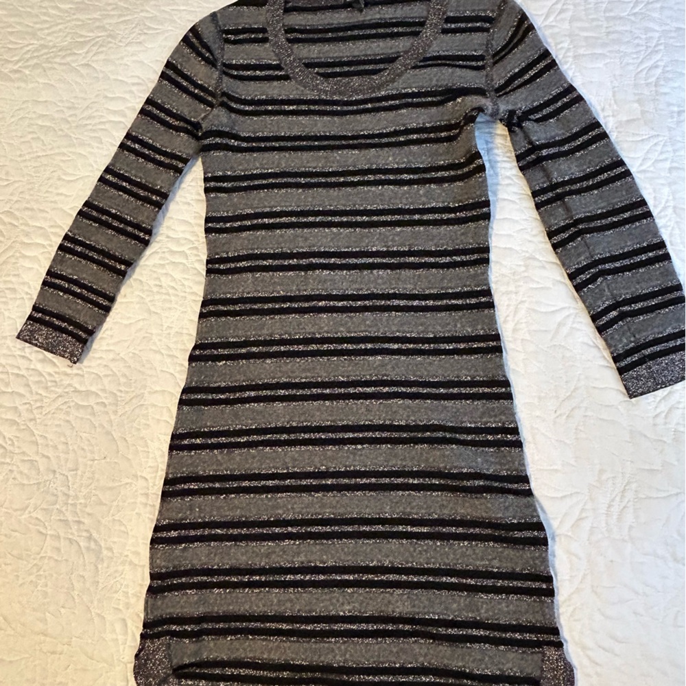 Club Monaco sweater dress size S/P
